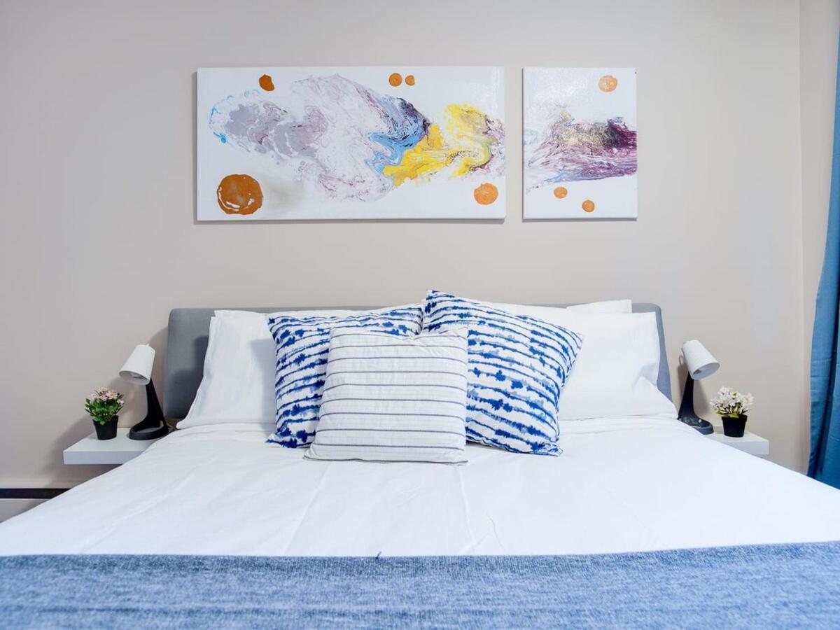 Gorgeous 2Br Condo W Parking Patio Coffee! YYC Exterior foto